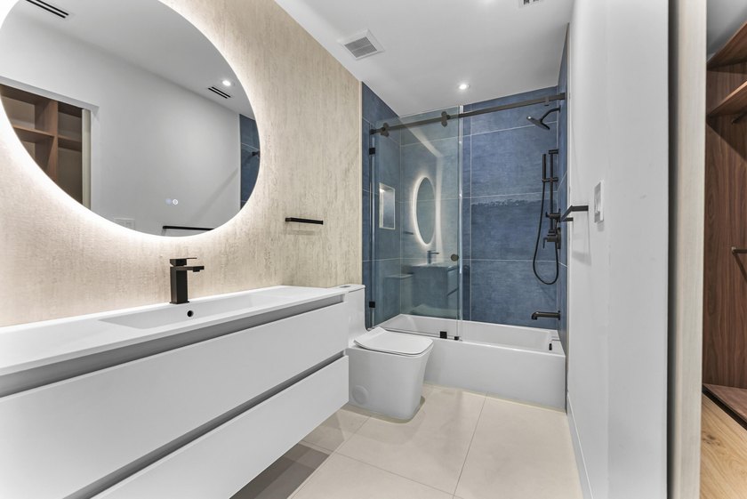 Coastal luxury meets modern perfection in this absolutely - photo 22