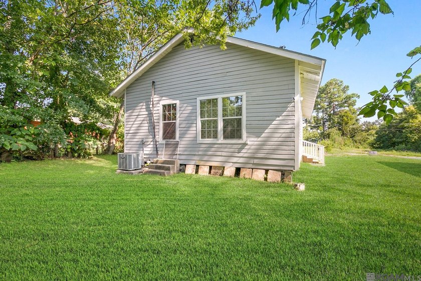 Bank owned propertye see 272 W Harrison -- beautifully renovated - photo 11