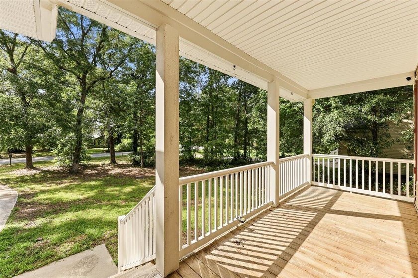 Welcome to 3584 Berryhill Road -- adorable 3-bedroom, 2.5-bath - photo 3