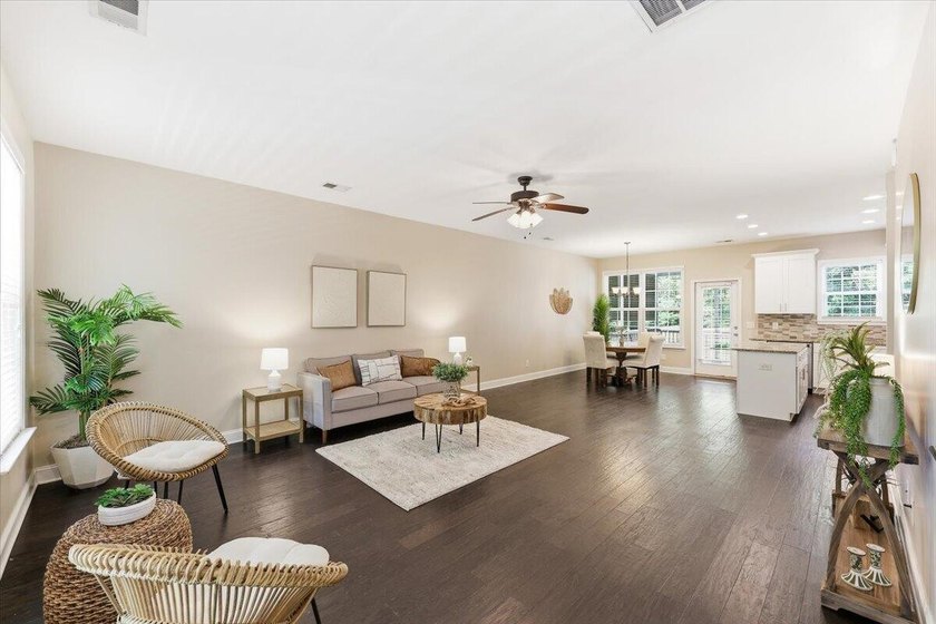 Welcome to 3584 Berryhill Road -- adorable 3-bedroom, 2.5-bath - photo 5