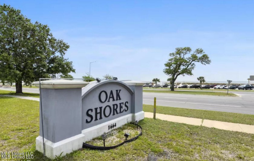 Beautiful Condo completely furnished!! One bedroom, One full - photo 19