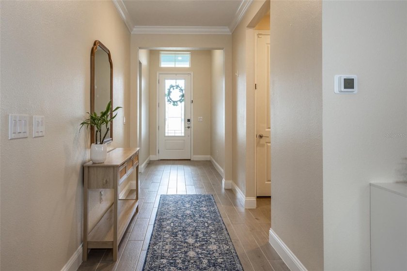Looking for some space? You will love this modern home where the - photo 4