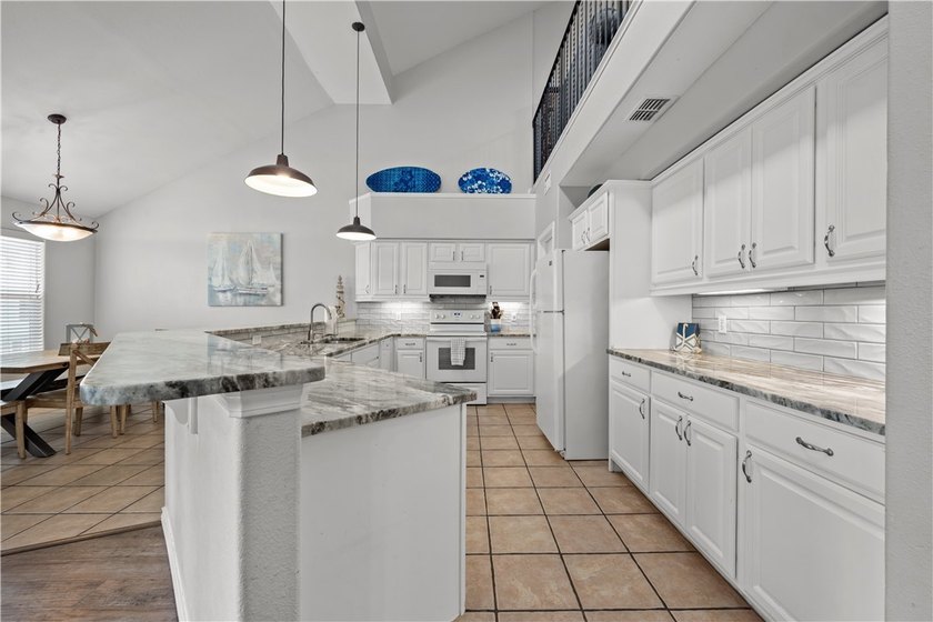 Turnkey Coastal Investment Steps From Beach - Exceptional - photo 29