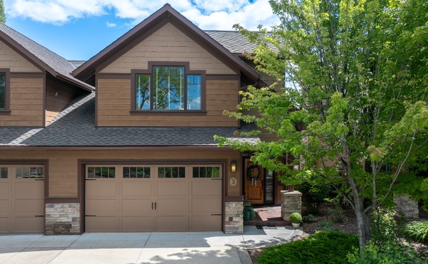 Enjoy the best of Flathead Lake living! - photo 4