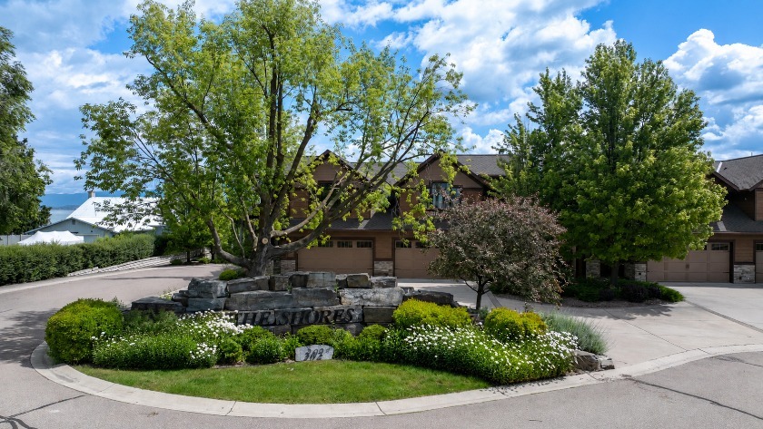 Enjoy the best of Flathead Lake living! - photo 3