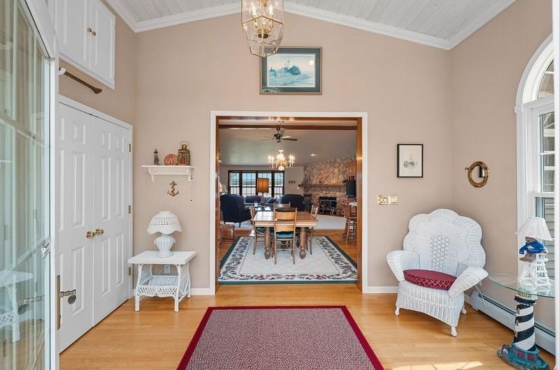 Beautiful arched-window entry welcomes you to this inviting lake - photo 8