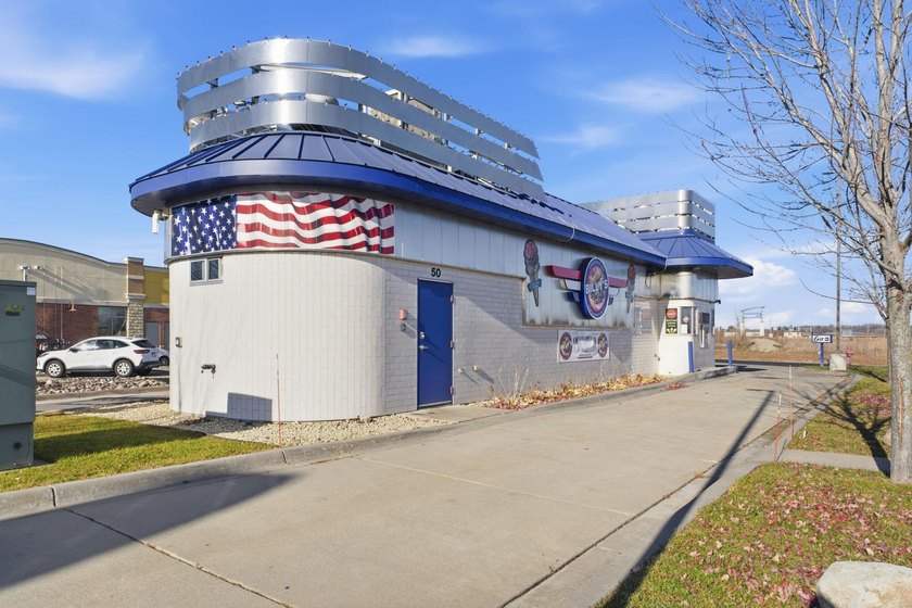 Prime Freestanding Restaurant Building with Drive-Thru - Sartell - photo 4