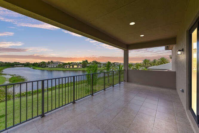 Welcome to one of the most desirable homes in one of Delray - photo 17