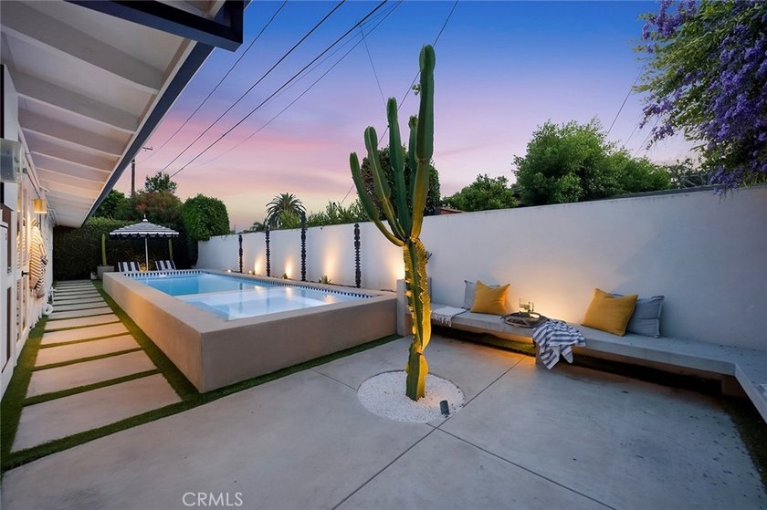 The spirit and charm of Parker Palm Springs is reflected in the - photo 43
