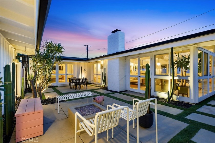 The spirit and charm of Parker Palm Springs is reflected in the - photo 47