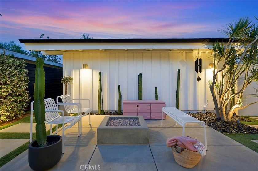 The spirit and charm of Parker Palm Springs is reflected in the - photo 48