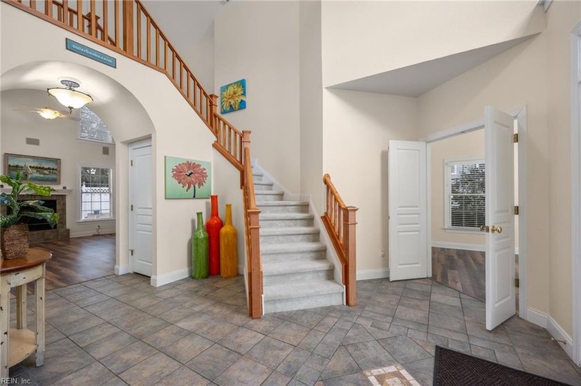 Exceptionally property located in The Currituck Club, offering - photo 3