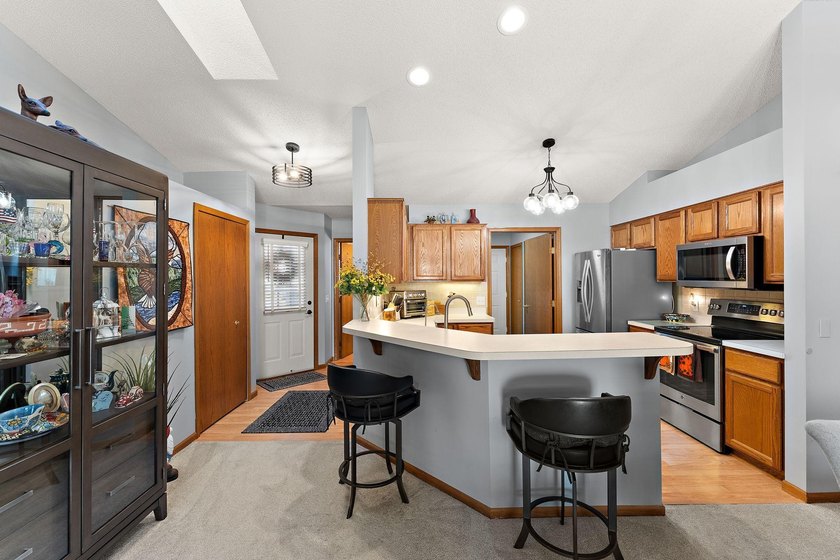 Price Improvement, Motivated Seller! Easy Lifestyle one level - photo 13