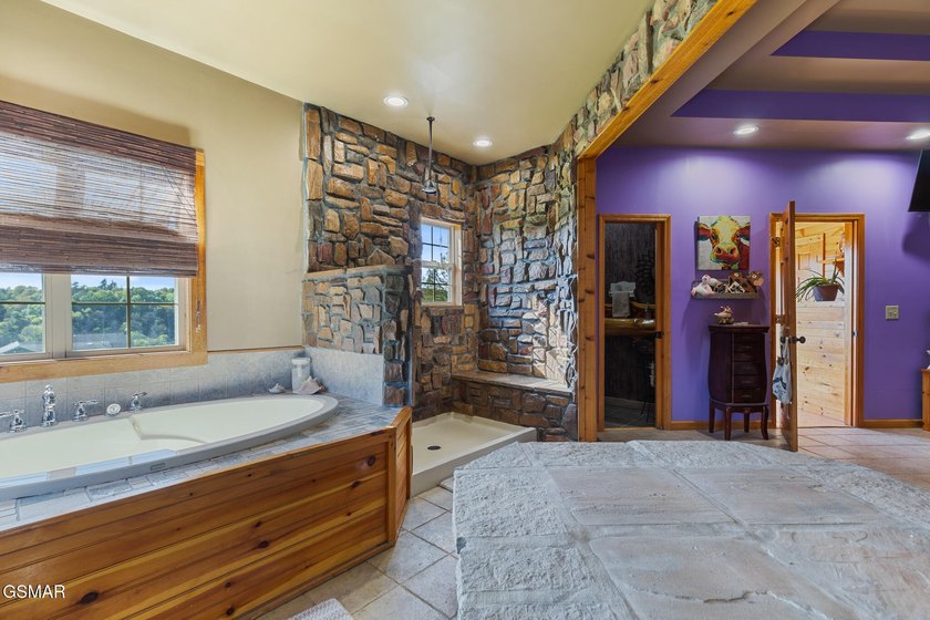 Welcome to this truly one-of-a-kind mountain retreat offering - photo 22