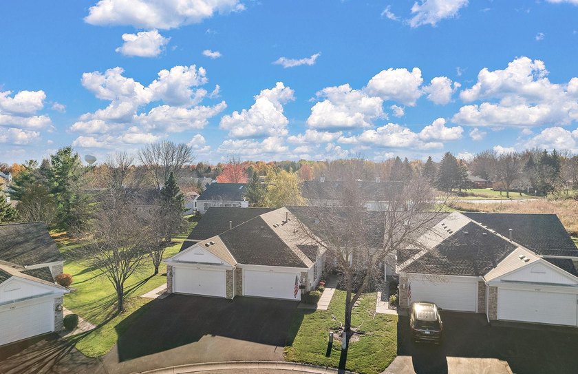 Price Improvement, Motivated Seller! Easy Lifestyle one level - photo 34