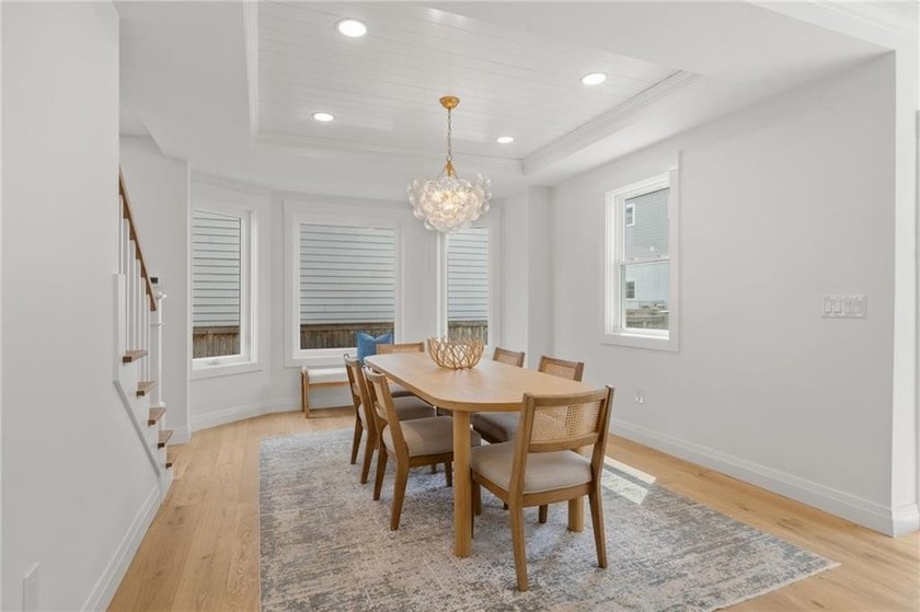 Beautifully transformed from top to bottom, this exceptional - photo 7