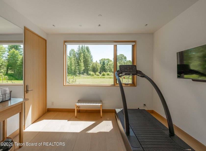 Tucked at the end of a quiet cul-de-sac in coveted Willowbrook - photo 48
