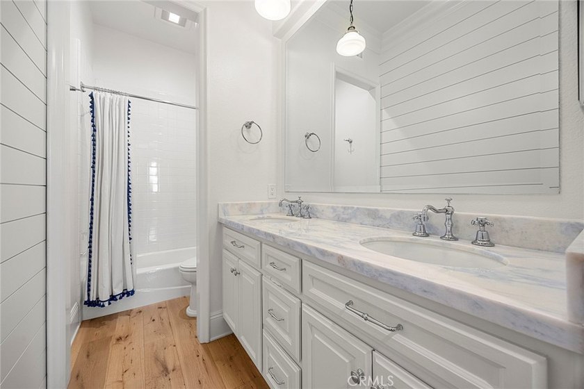 2309 Skyline - photo 27