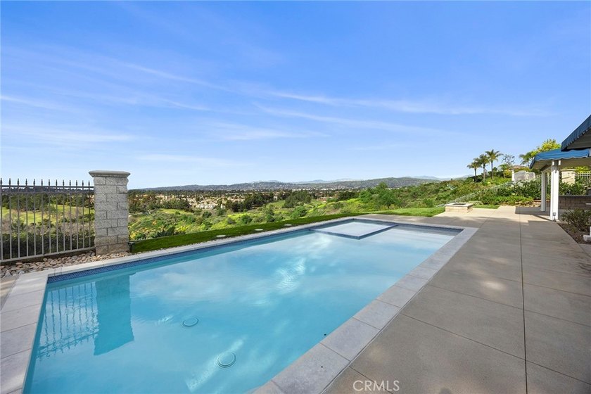 2309 Skyline - photo 35