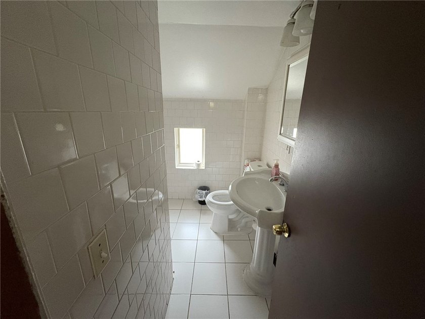 Another Rockin' Rochester Property! Occupied by tenant who has - photo 16