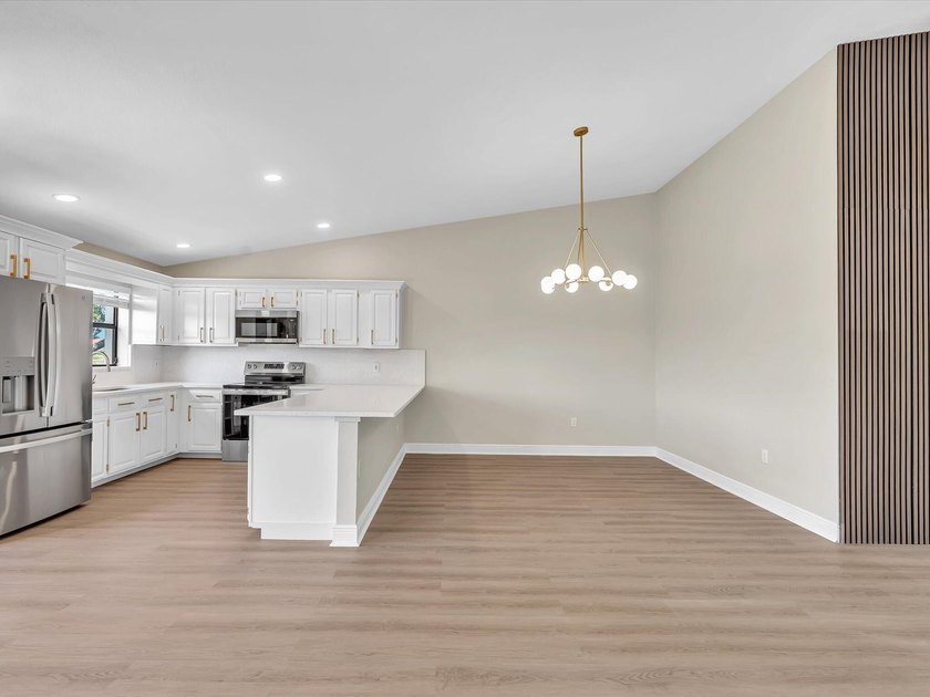 2627 Emerald Way N - photo 17