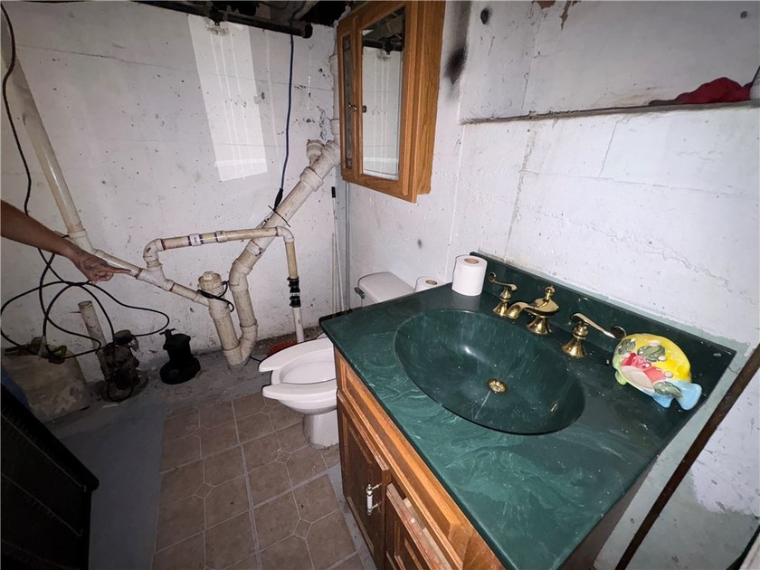 Another Rockin' Rochester Property! Occupied by tenant who has - photo 25