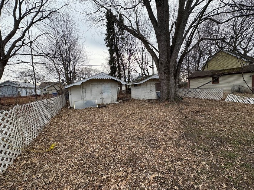 Another Rockin' Rochester Property! Occupied by tenant who has - photo 32