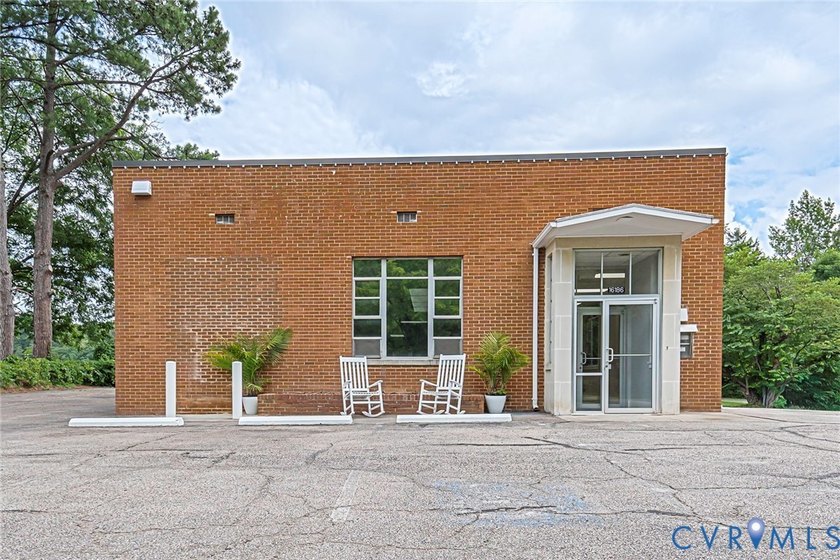 Commercial Opportunity in the Heart of Beaverdam. Originally - photo 2