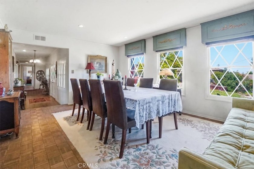 Discover Exceptional Living at 41 Hitching Post Drive: Priced - photo 16
