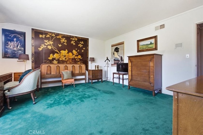 Discover Exceptional Living at 41 Hitching Post Drive: Priced - photo 25