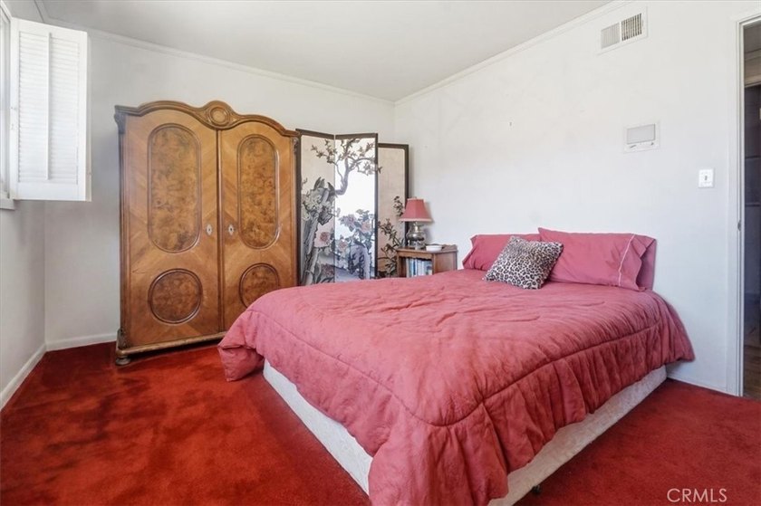 Discover Exceptional Living at 41 Hitching Post Drive: Priced - photo 31