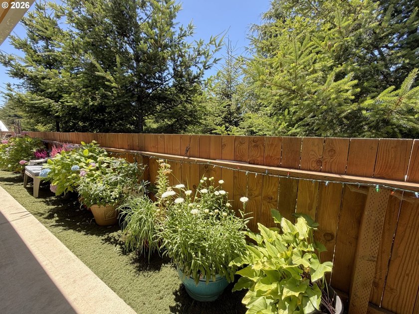 Built in 2018, this beautifully maintained custom home offers 1 - photo 35
