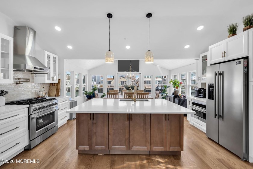 Waterfront Living Reimagined - Under $1Mpletely remodeled top to - photo 7