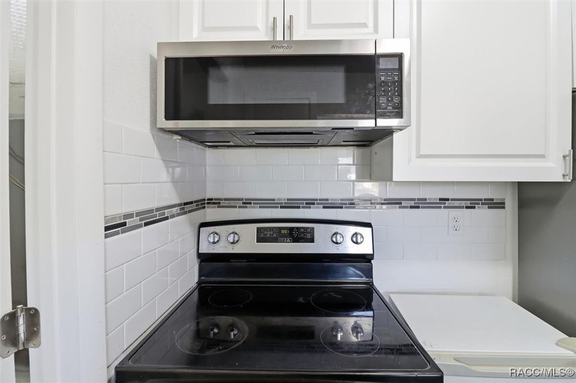 * Short Sale * This inviting 2-bedroom, 1.5-bath home is a - photo 14