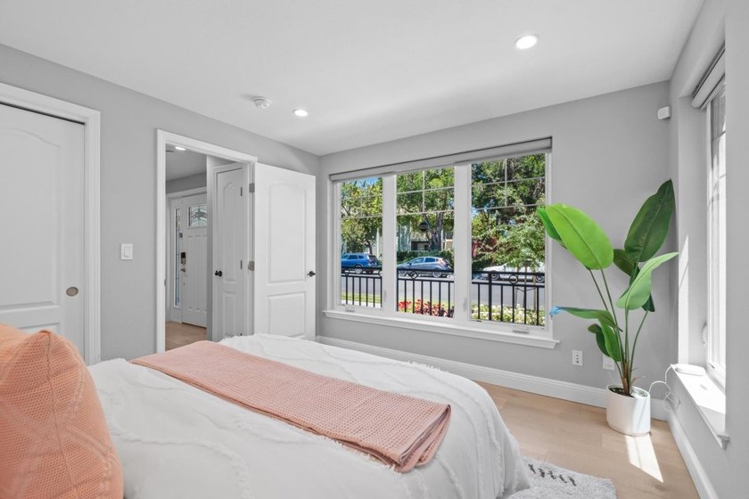 *6-year-new updated single-family home with foothill views - photo 18