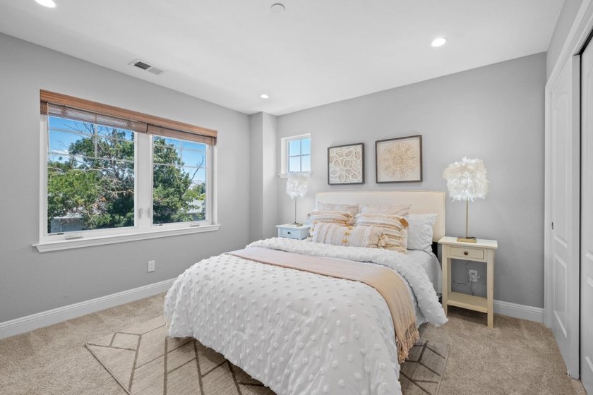 *6-year-new updated single-family home with foothill views - photo 23