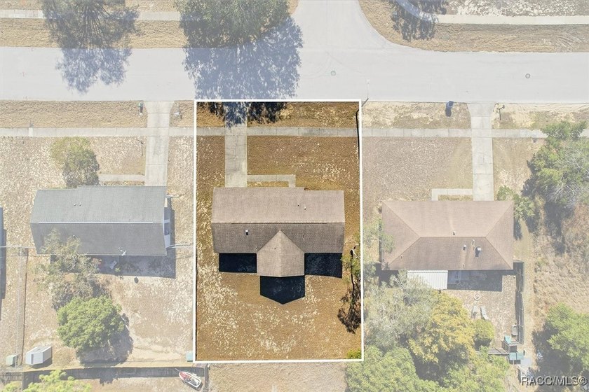 * Short Sale * This inviting 2-bedroom, 1.5-bath home is a - photo 39