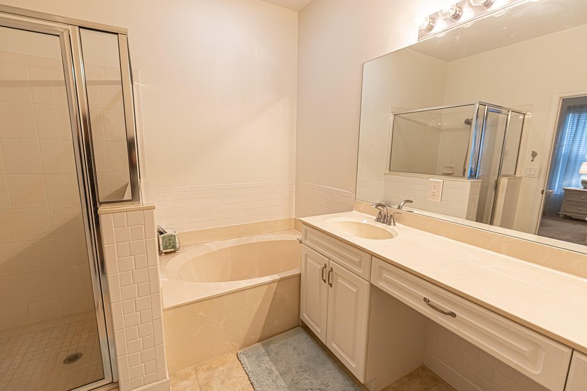 Discover effortless living in Bedford Park with this beautifully - photo 8