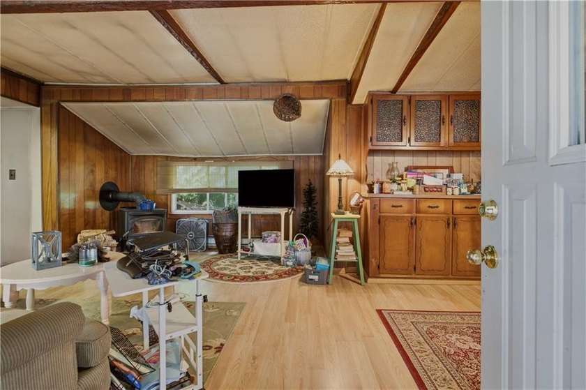 Are you looking to downsize, or for a year round vacation - photo 5