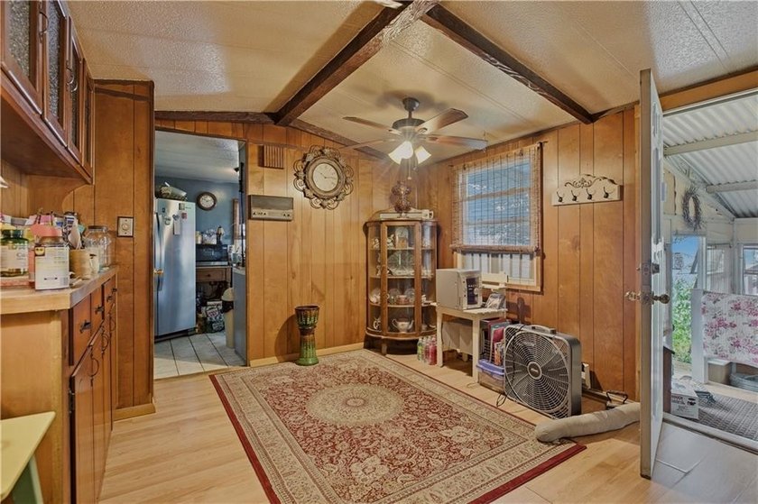 Are you looking to downsize, or for a year round vacation - photo 9