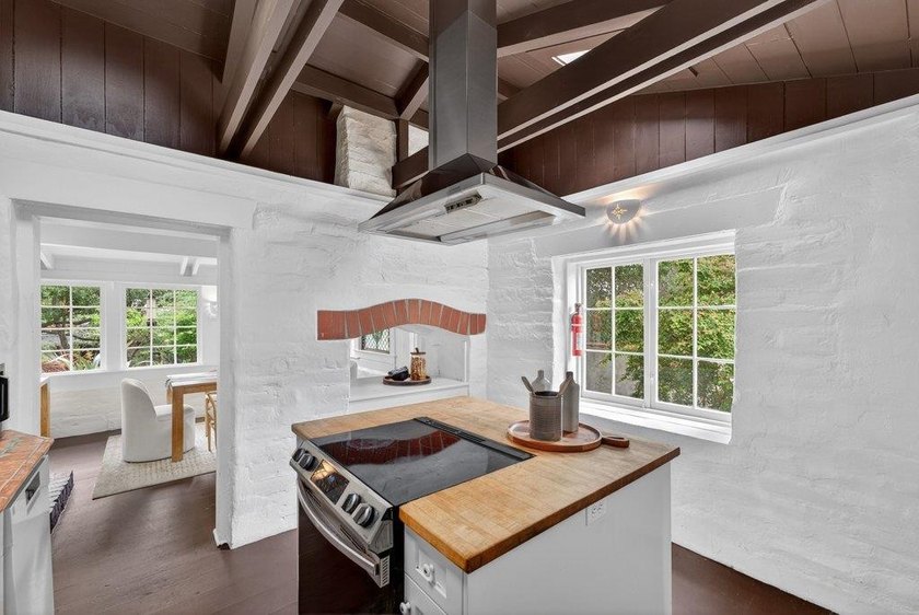 Exceptional investment opportunity in Santa Cruz with strong - photo 18