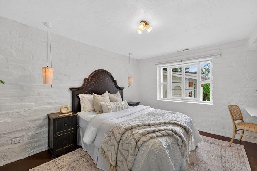 Exceptional investment opportunity in Santa Cruz with strong - photo 31