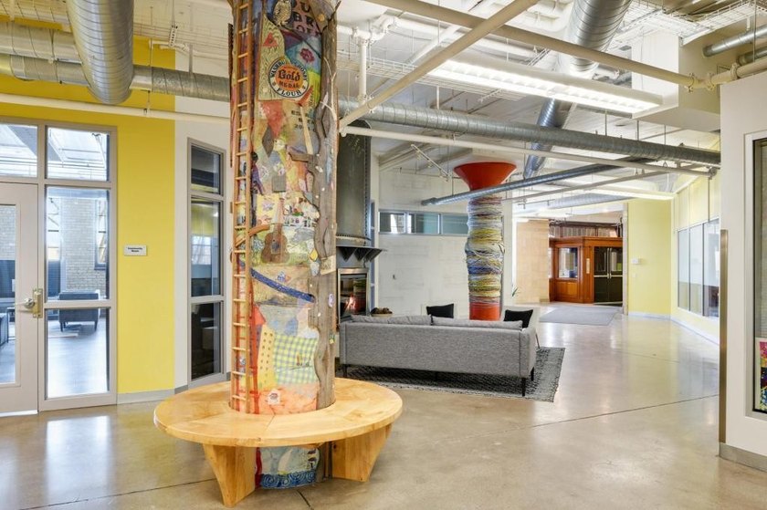 Historic Cream of Wheat factory loft in NE Minneapolis. A true - photo 32