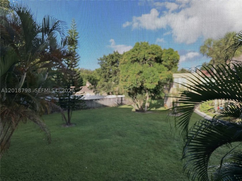 Spacious 2-bedroom, 2-bath condo located in the desirable Live - photo 8