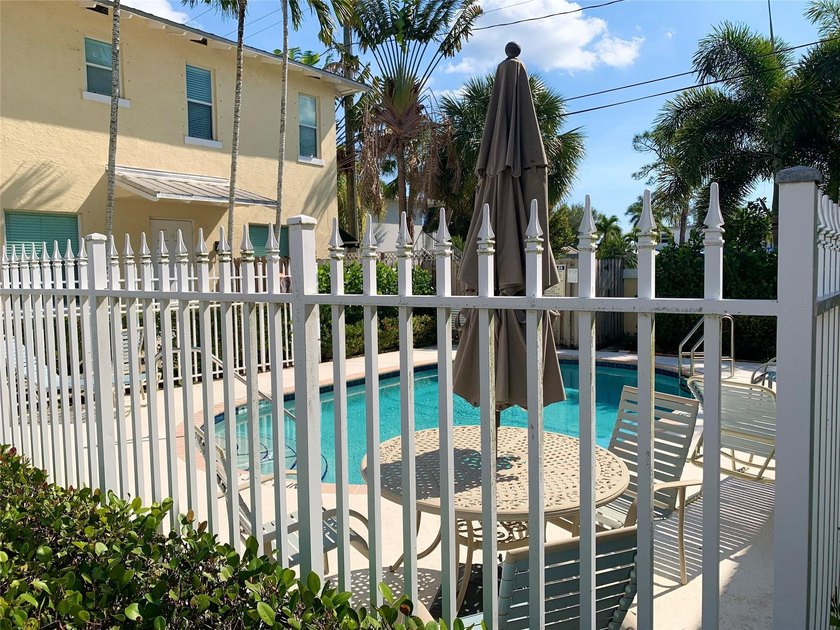 Located in an upscale, relaxed, coastal beach town of East - photo 35