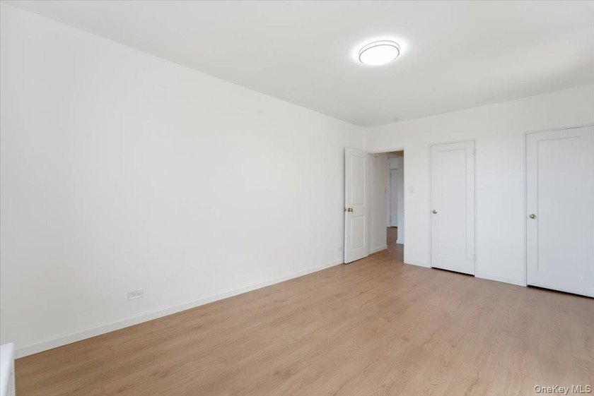 Oversized one-bedroom unit in the heart of Rego Park offering - photo 8