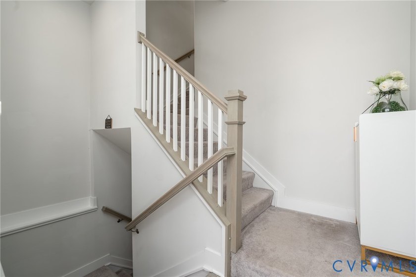 Experience elevated city living in this exceptional modern 3 Bed - photo 6