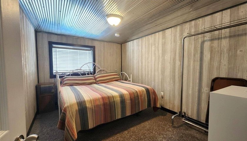 Attention outdoor enthusiasts! This is the property you've been - photo 15