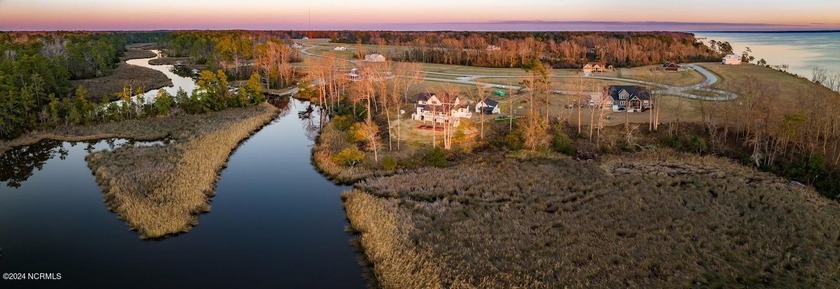 LAKEFRONT HOMESITE! Elevated homesite in a riverfront - photo 32