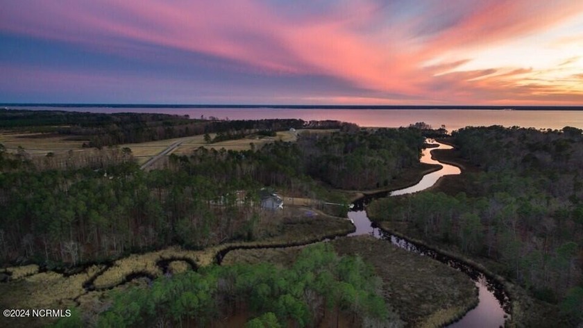 LAKEFRONT HOMESITE! Elevated homesite in a riverfront - photo 48